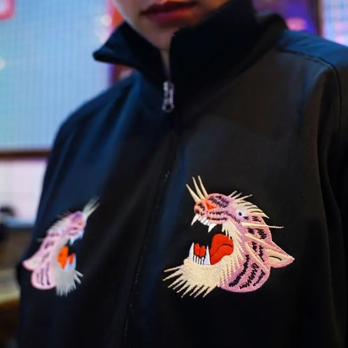 刺繍のジャケット